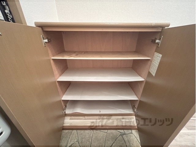 収納　下駄箱