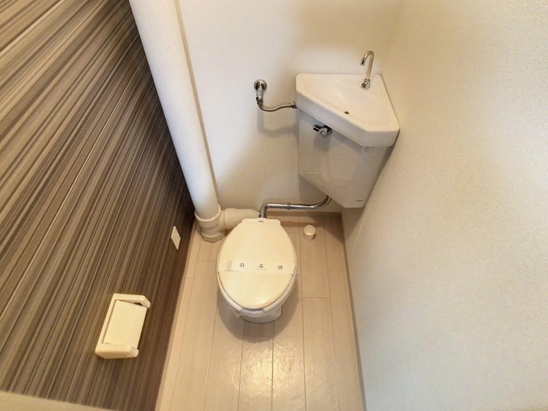 トイレ　トイレ