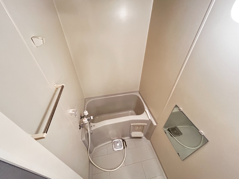 バス・シャワールーム　浴室