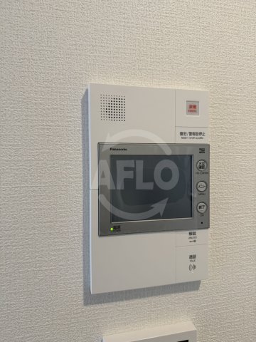 セキュリティ　Alivis放出　モニター付きインターホン