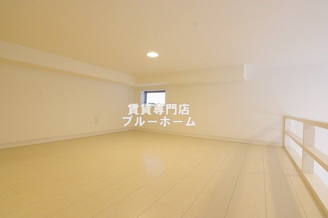 その他部屋・スペース　6.8帖の広いロフト！