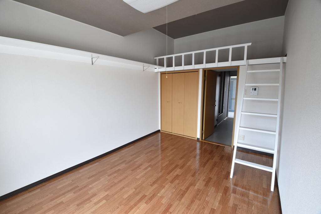 居室・リビング　ポルト97