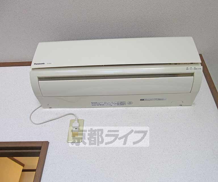 その他設備　エアコン１台完備・