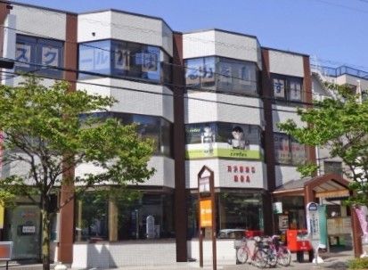 郵便局　所沢駅東口郵便局（郵便局）まで450m