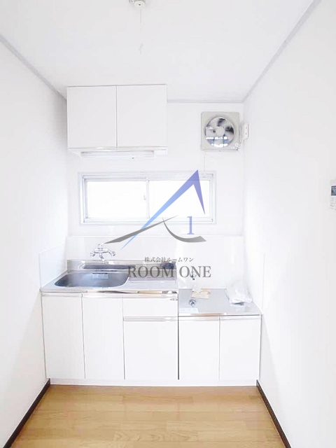 キッチン　キッチンです。