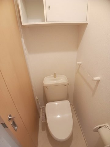 トイレ　トイレもきれいです