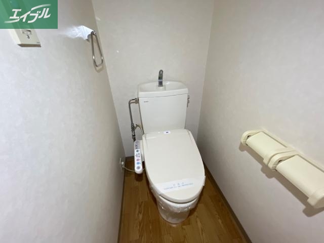 トイレ　シャワー付トイレ