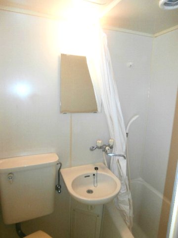 洗面設備　同仕様