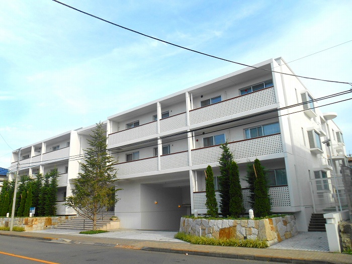 建物外観　◇重厚感あふれる分譲クラス♪◇