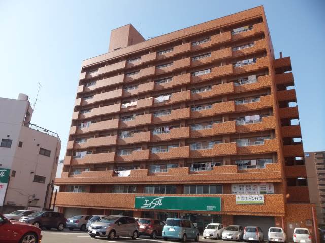 建物外観　完成写真