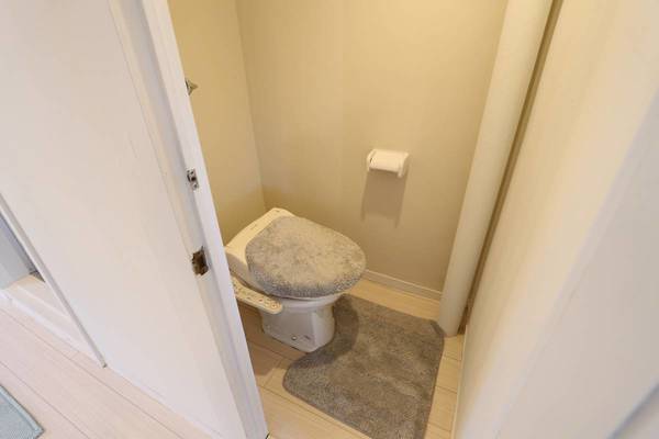 トイレ　モデルルームの写真です