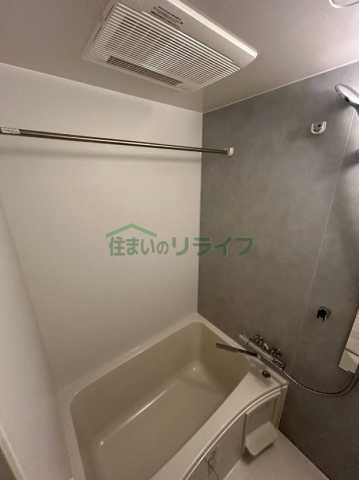 バス・シャワールーム　別部屋の参考写真です。
