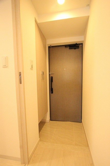 玄関　同物件別室です。