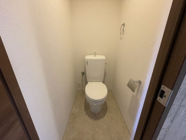 トイレ　別室の参考写真です。※現況優先