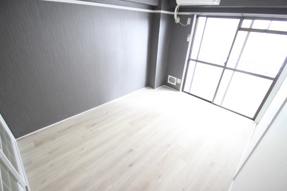 居室・リビング　※別号室の写真を使用しております。