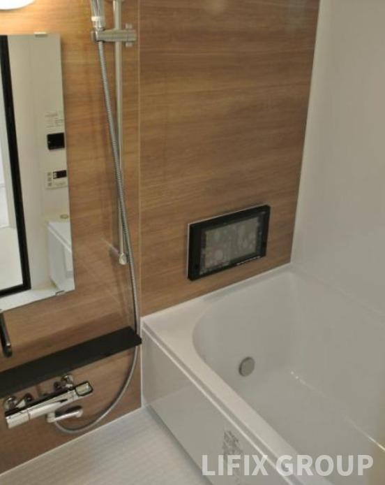 バス・シャワールーム　風呂