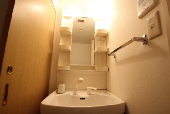 洗面設備　※別部屋の写真です
