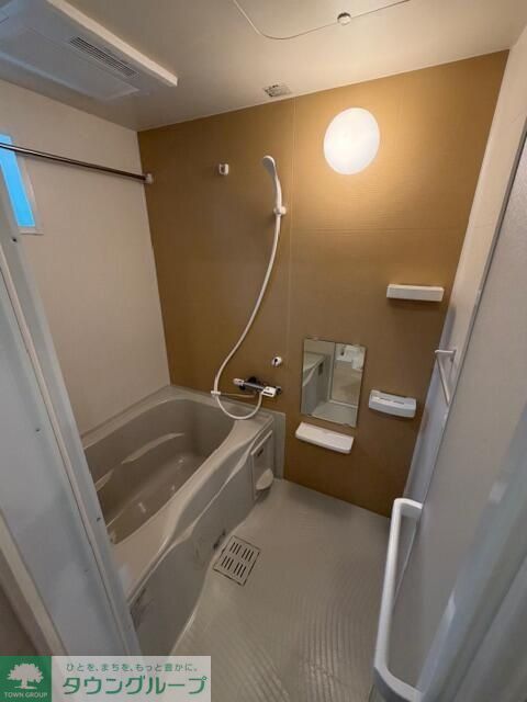 バス・シャワールーム　バス