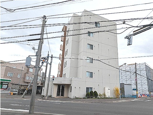 建物外観　コモドＮI