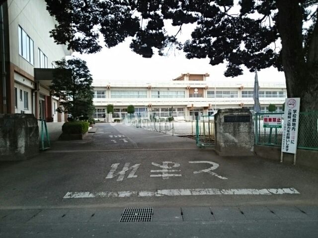 小学校　下野市立国分寺小学校（小学校）まで947m