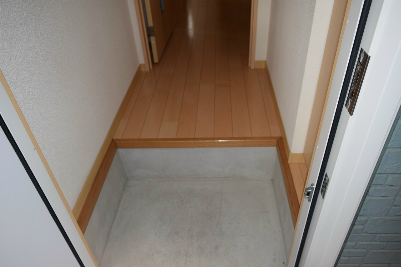 玄関　シューズボックス付き