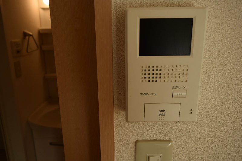 セキュリティ　TVモニターフォン付き
