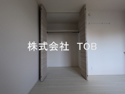 収納　洋室6帖　収納