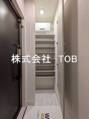 玄関　シューズボックス