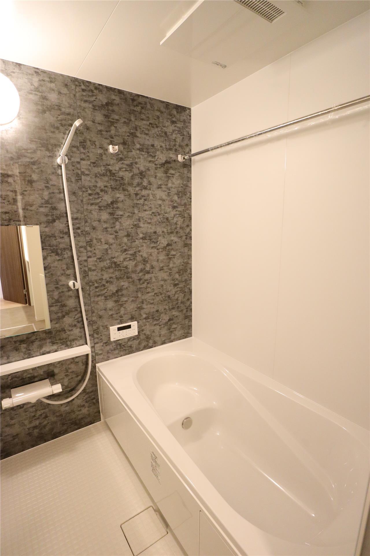 バス・シャワールーム　反転タイプ別部屋の画像です。