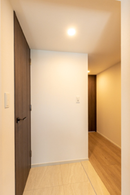 玄関　※写真は同タイプ住戸です。