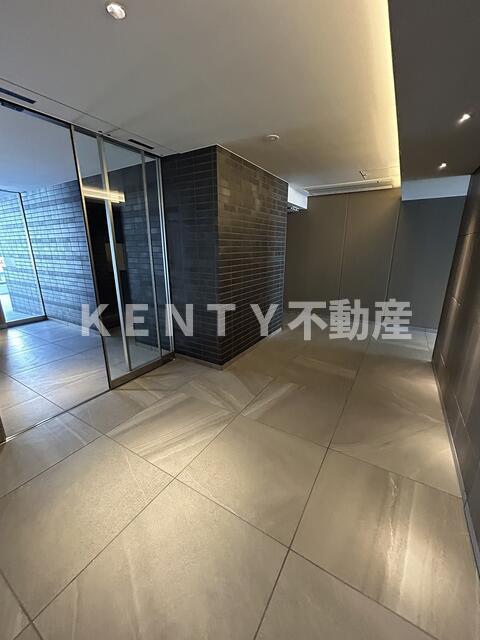 ロビー　建物の内部です