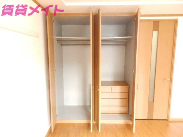 収納　別部屋写真となります。