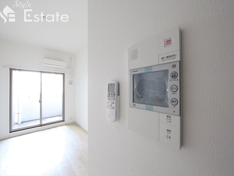 セキュリティ　モニター付きインターホン