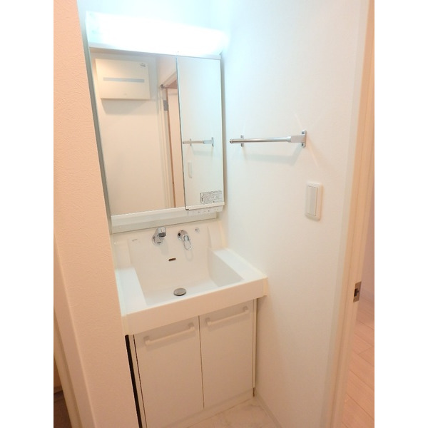 洗面設備　同一タイプ※備品除く