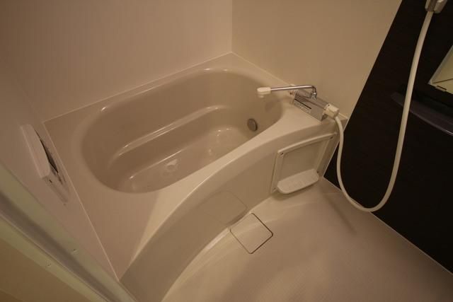 バス・シャワールーム　浴室乾燥機付お風呂