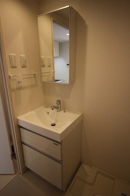 洗面設備　独立洗面台