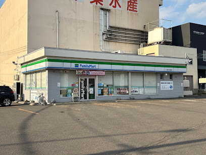 コンビニ　ファミリーマート札幌中央市場前店（コンビニ）まで252m