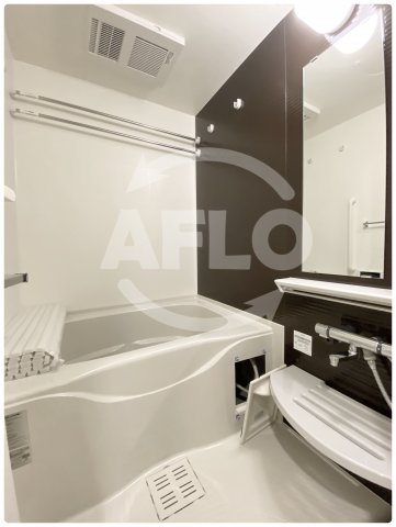 バス・シャワールーム　エステムコート難波IVエント　浴室