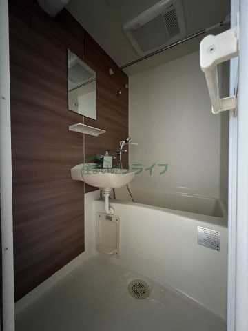 バス・シャワールーム　別部屋参考写真