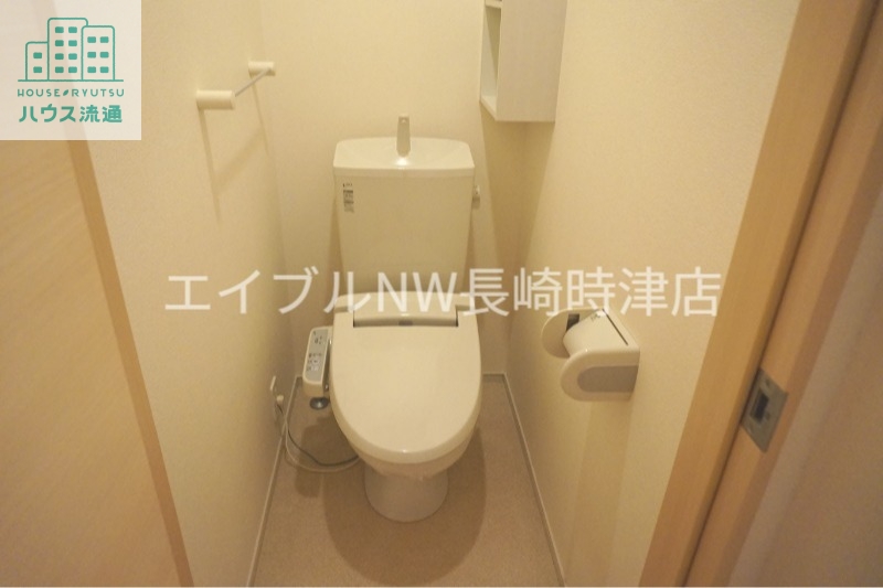 トイレ　※別号室の写真になります。