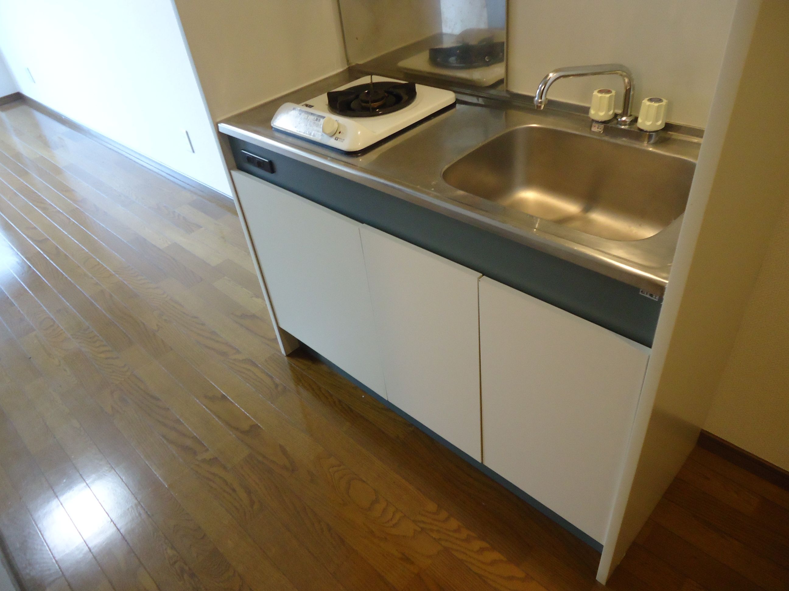 キッチン　1口コンロ付きのキッチン♪（同仕様写真）