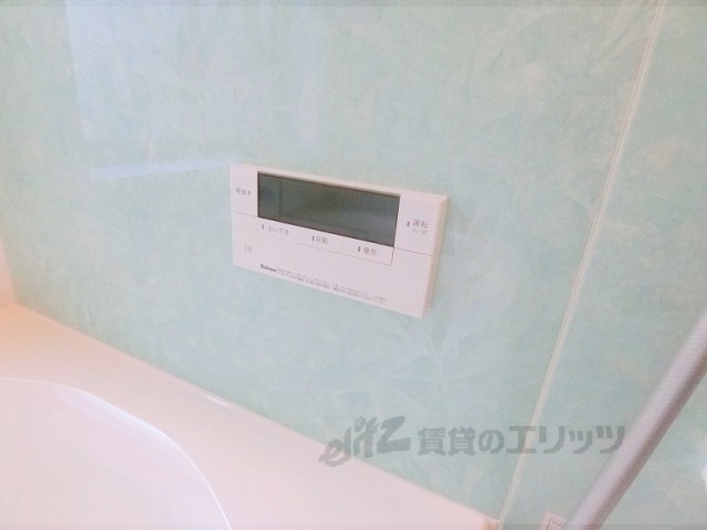 その他設備　給湯器リモコン