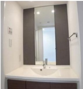 洗面設備　朝の身支度には欠かせない独立洗面化粧台