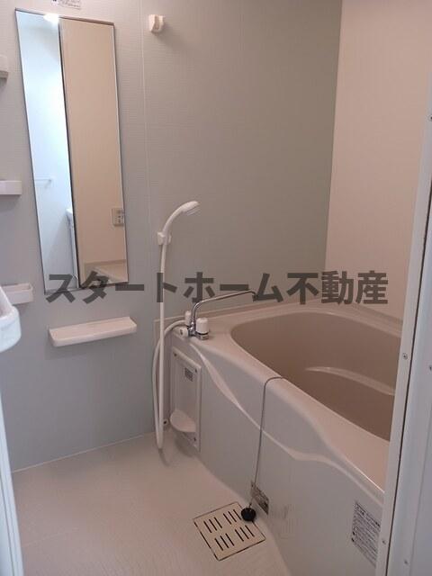 バス・シャワールーム　日々の疲れを癒すお風呂付です