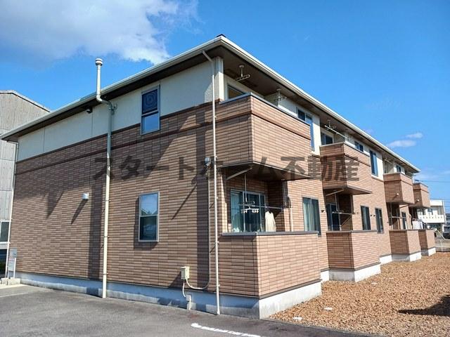 建物外観　落ち着いた雰囲気の外観です