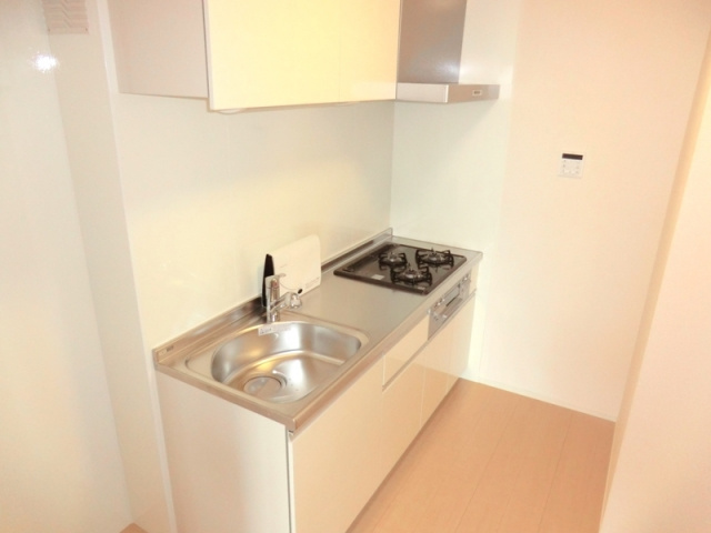 キッチン　システムキッチンはガスコンロです♪