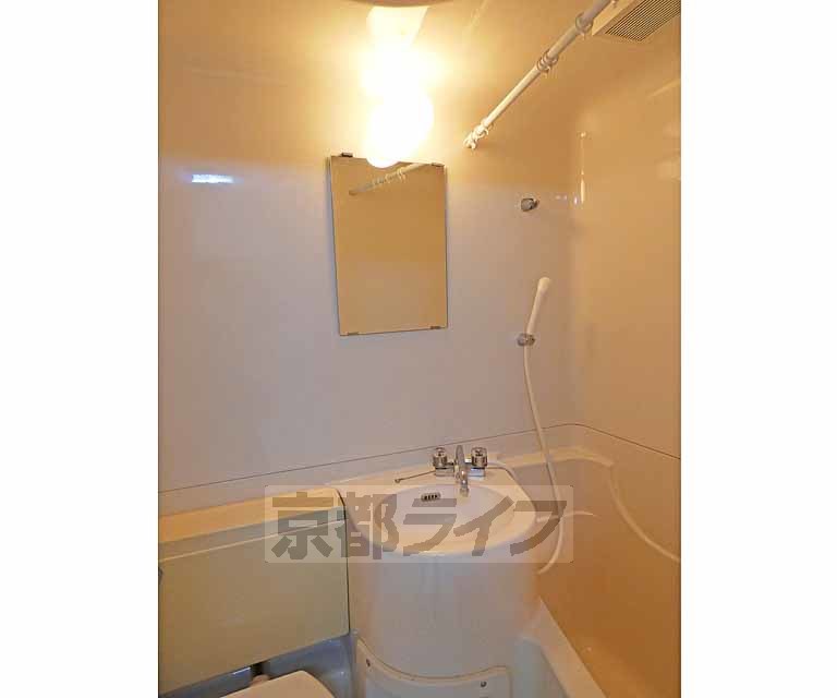 洗面設備　洗面器です。