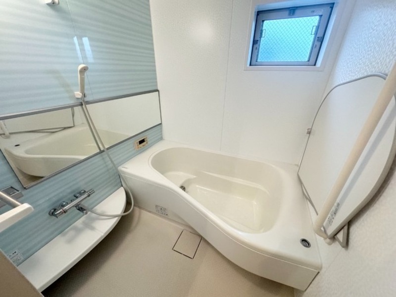 バス・シャワールーム　図面と現状に相違がある場合には現状を優先