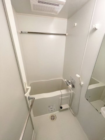 バス・シャワールーム　浴室