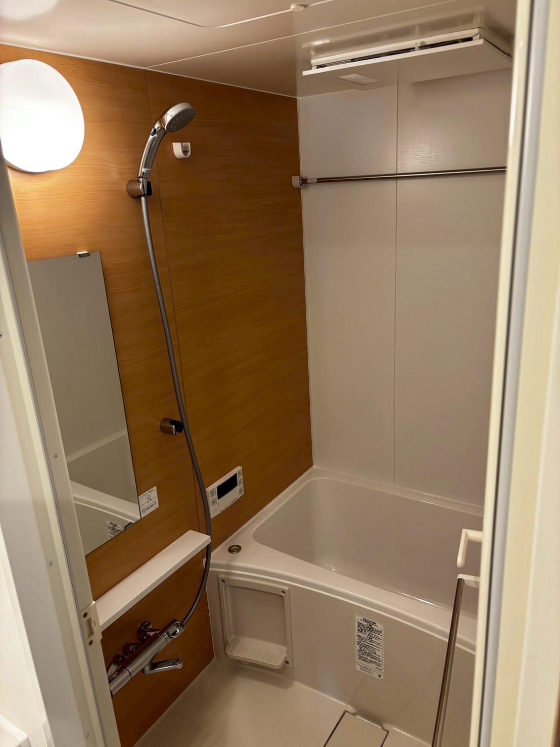 バス・シャワールーム